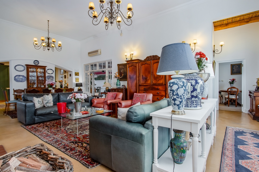 3 Bedroom Property for Sale in Deltacrest Western Cape